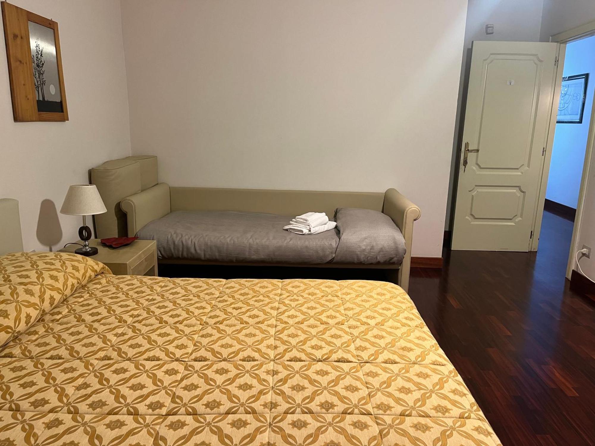 Gioviale Rooms Портичи Экстерьер фото